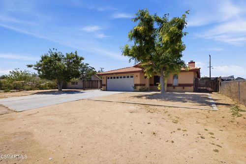 9816 Rea Ave, California City, CA, 93505-1369 | Card Image