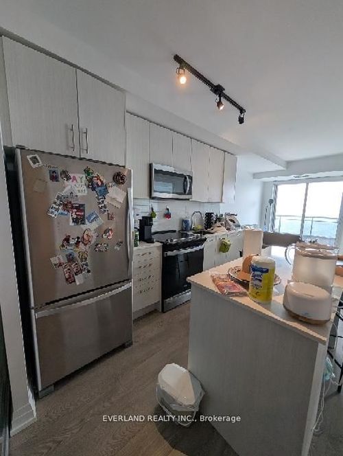 1410-286 Main St, Toronto, ON, M4C0B3 | Card Image