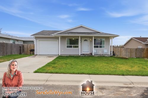 613 Olds Dr, Douglas, WY, 82633-3200 | Card Image