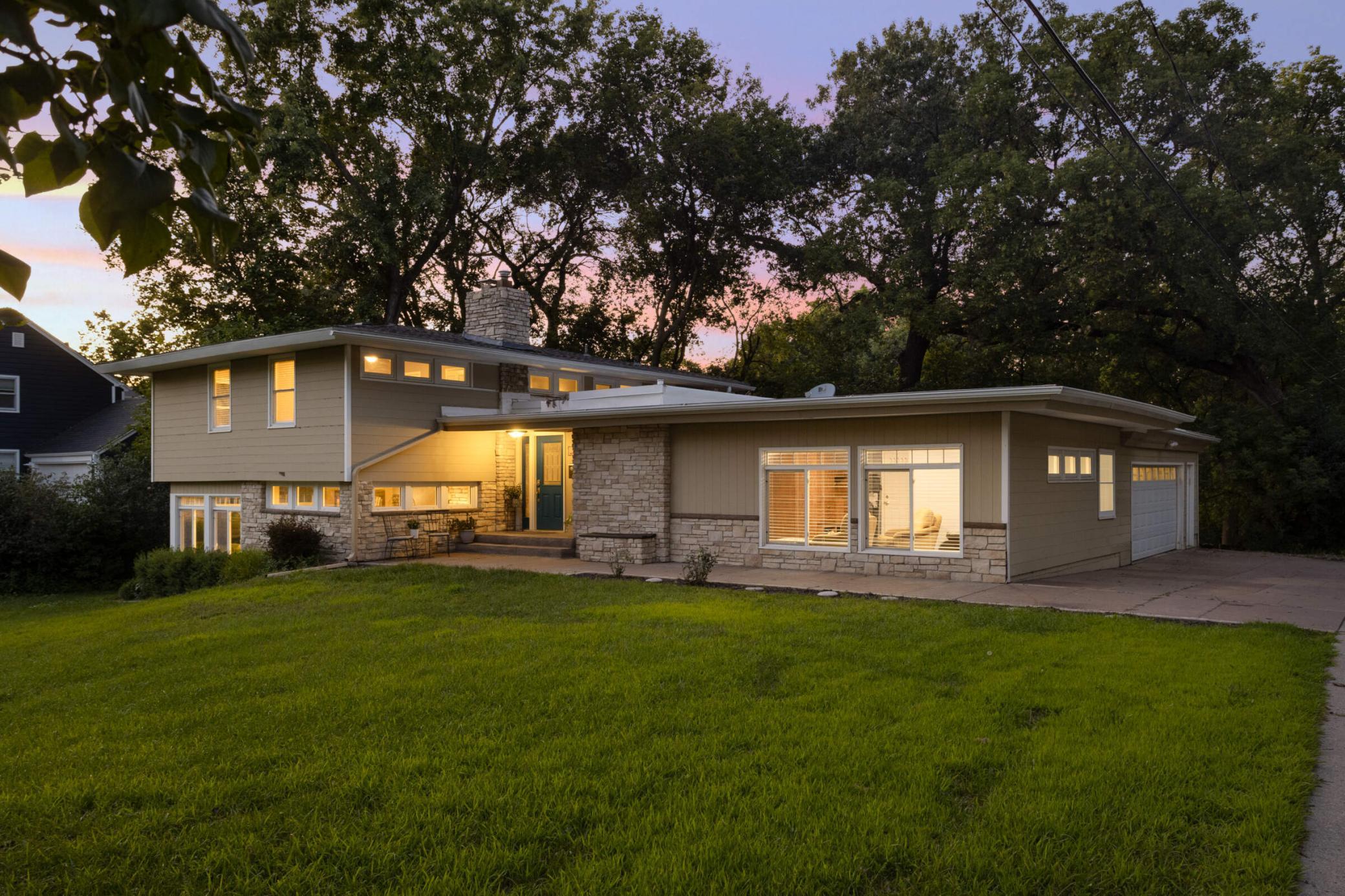 28th St, Minneapolis, MN 55416