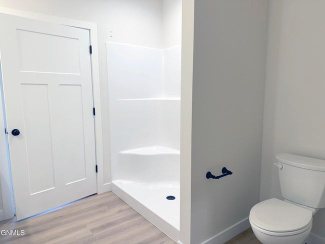 2912 Peach Tree Dr, Townhouse with 2 bedrooms, 2 bathrooms and null parking in Bismarck ND | Image 38