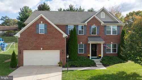 17453 Reddale Dr, New Freedom, PA, 17349-7000 | Card Image