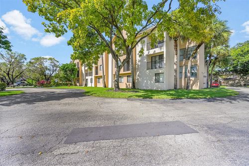 apt-221-10001 W Atlantic Blvd, Coral Springs, FL, 33071-6545 | Card Image