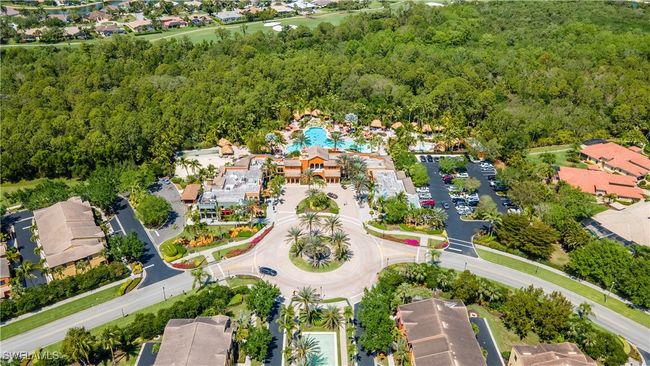Bird's eye view with a residential view | Image 34