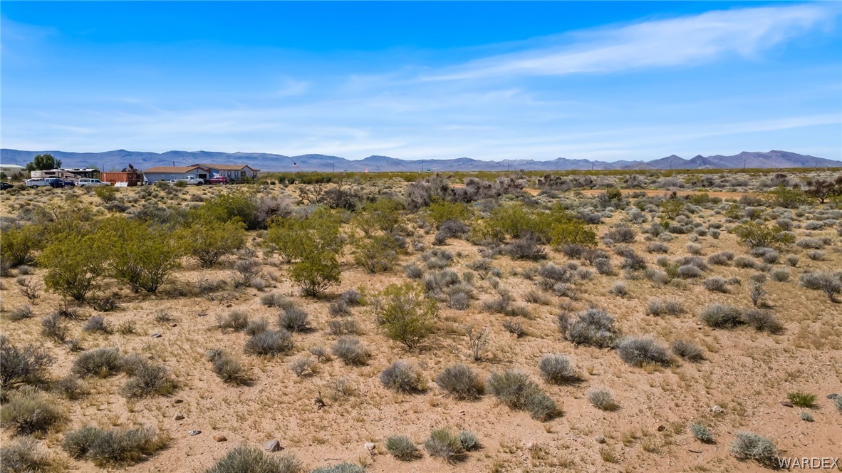 Land in Golden Valley