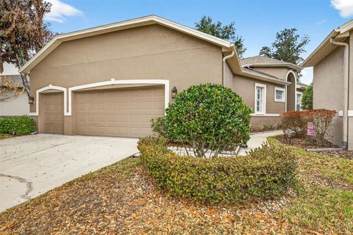 5215 Fairway One Dr, VALRICO, FL, 33596-8234 | Card Image