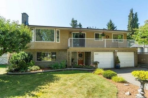 18222 58b Ave, Surrey, BC, V3S5V9 | Card Image