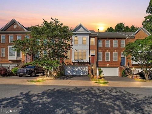 17507 Cajun Ct, DUMFRIES, VA, 22025-5603 | Card Image