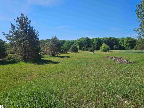 V/L Parcel B Se Grass Lake Road, Kalkaska, MI, 49646 | Card Image