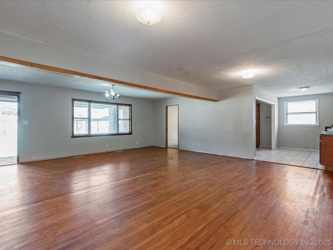 100 S Home St, House other with 3 bedrooms, 2 bathrooms and null parking in Ochelata OK | Image 4