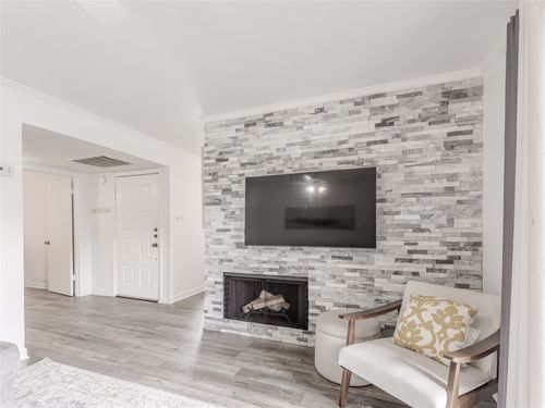 apt-201-4748 Old Bent Tree Ln, Dallas, TX, 75287-7115 | Card Image