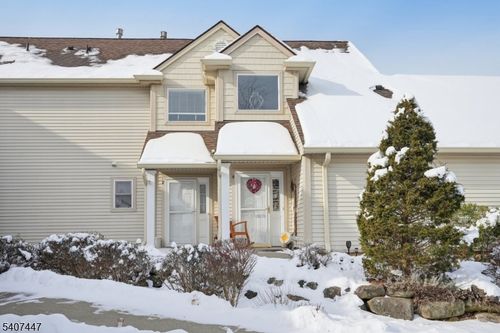 2 Caleb Ct, Hamburg, NJ, 07419-1250 | Card Image