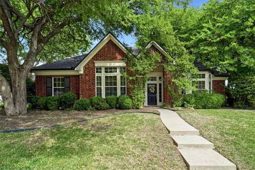 2004 Kings Dr, Flower Mound, TX, 75028-1061 | Card Image