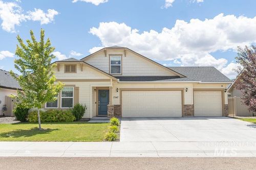 7547 E St, Nampa, ID, 83651 | Card Image
