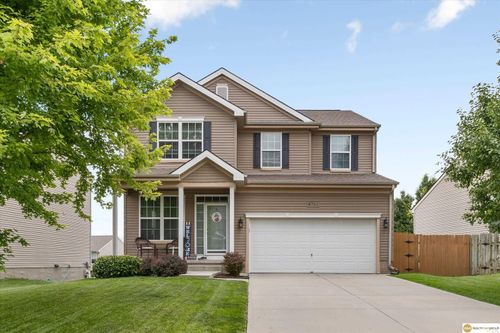 8701 S 163 Avenue, Omaha, NE, 68136 | Card Image