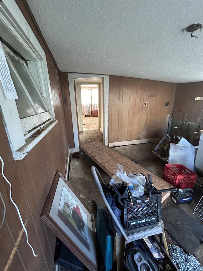 1065 N Main St, House other with 3 bedrooms, 2 bathrooms and null parking in Whitwell TN | Image 10