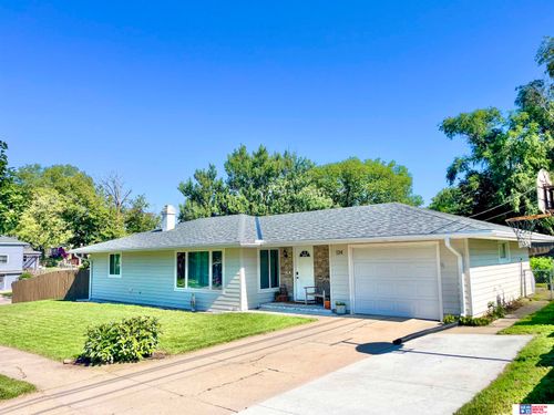 134 Ash St, Seward, NE, 68434-2528 | Card Image