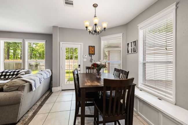 1946 Katlyn Ln, House other with 4 bedrooms, 3 bathrooms and 3 parking in Spring TX | Image 8