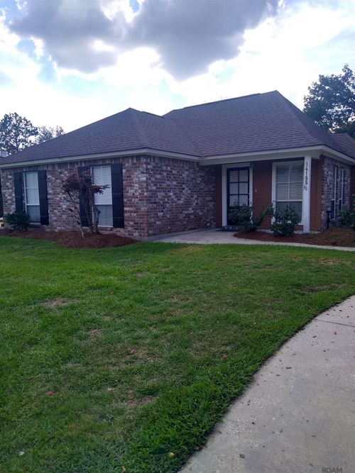 14185 Parkridge Dr, Prairieville, LA, 70769-4448 | Card Image