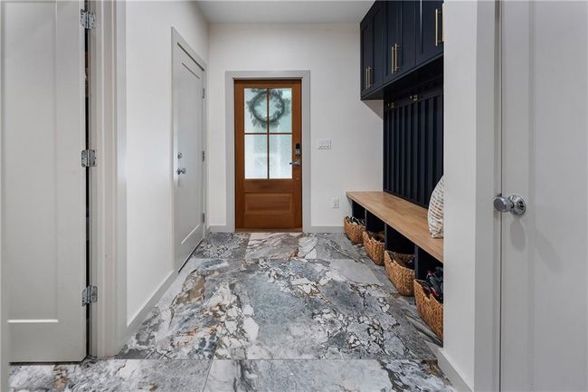 3899 Carlton Dr, House other with 4 bedrooms, 4 bathrooms and 2 parking in Chamblee GA | Image 18