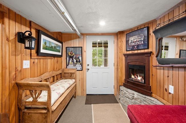 UNIT-3 - 1 Deer Island St, Condo with 2 bedrooms, 3 bathrooms and 2 parking in Amesbury MA | Image 36