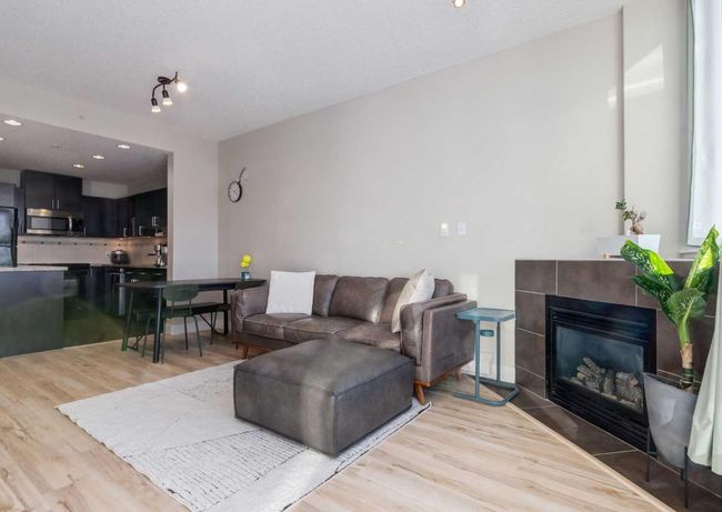 2105 - 77 Spruce Pl Sw, Condo with 2 bedrooms, 2 bathrooms and 1 parking in Calgary AB | Image 14