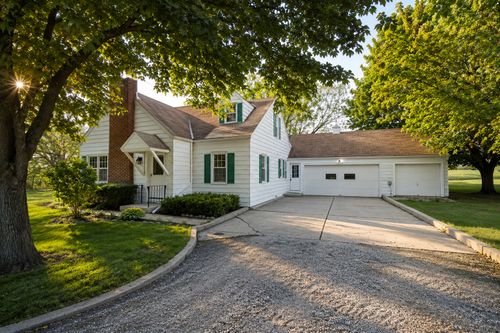 4601 Spring Grove Rd, Mchenry, IL, 60051-6289 | Card Image