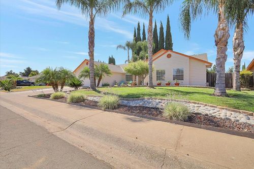 1550 Camino De Flores, Yuba City, CA, 95993-5210 | Card Image