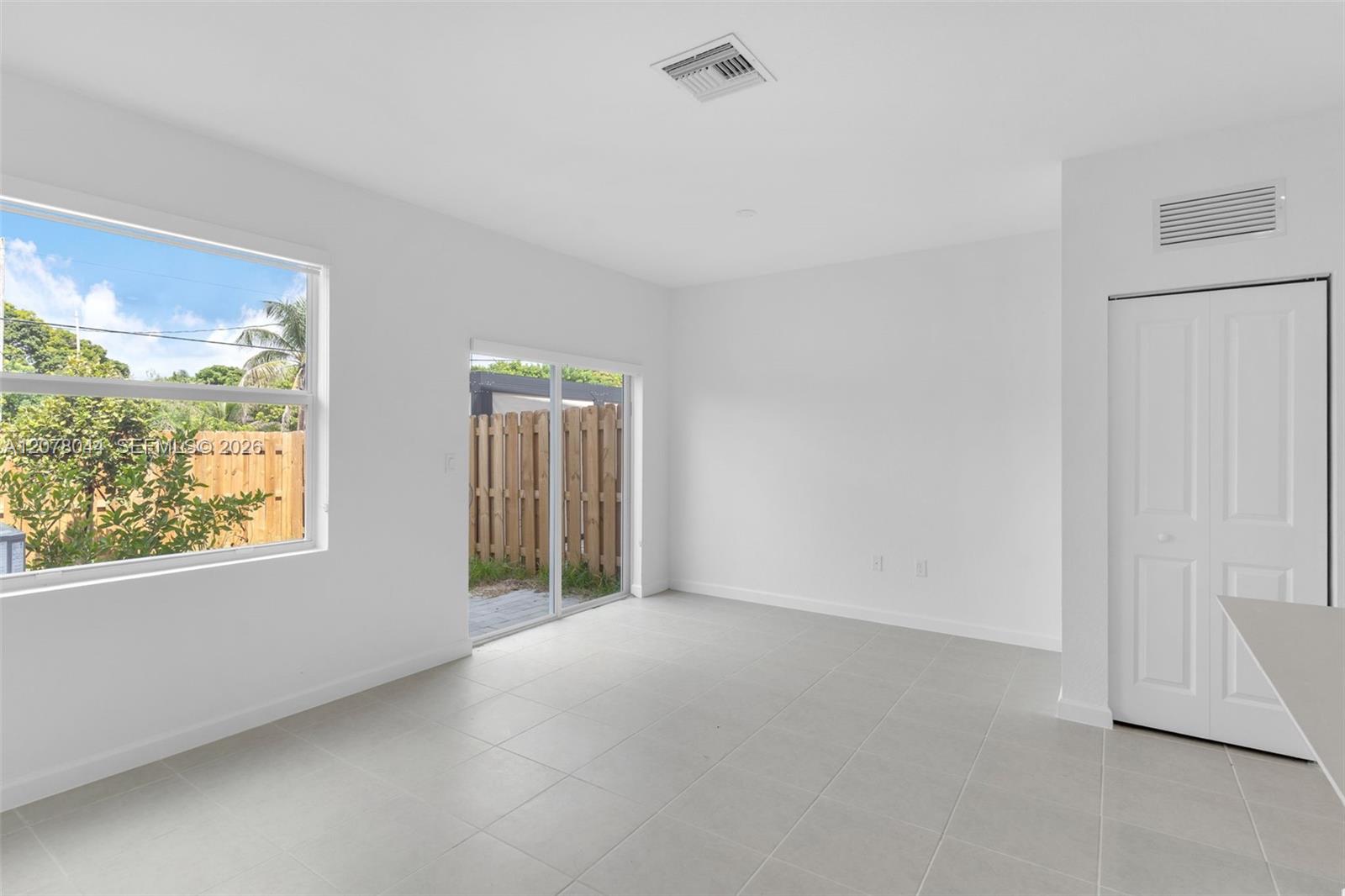 Residential Lease in Homestead 5