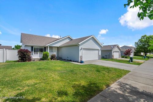 3671 W Manning Loop, Coeur D Alene, ID, 83815-8726 | Card Image