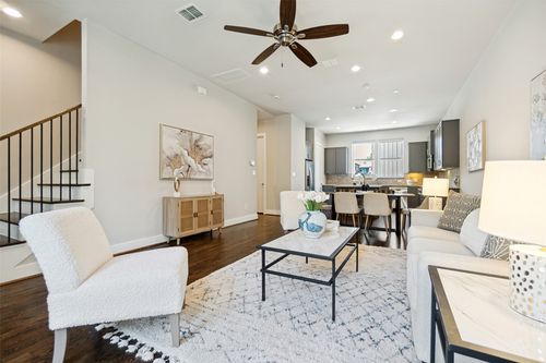 92-4211 Rawlins St, Dallas, TX, 75219-2747 | Card Image