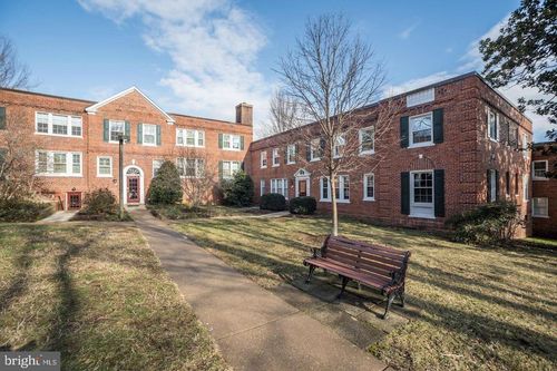 11551-1909 Key Blvd, ARLINGTON, VA, 22201-3228 | Card Image