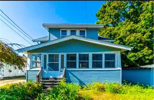 810 Mohawk Ave, Akron, OH, 44305-1814 | Card Image