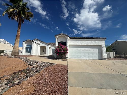 3323 N Ridge Ave, Bullhead City, AZ, 86429-7352 | Card Image