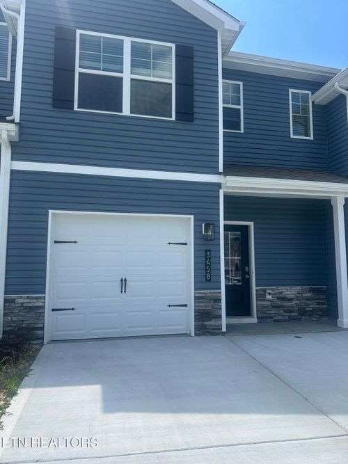 3458 Tyee Crossing Way, Kodak, TN, 37764-2082 | Card Image