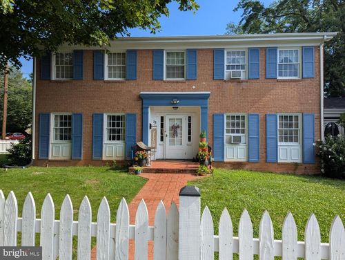 13 W 2nd St, FRONT ROYAL, VA, 22630-2603 | Card Image
