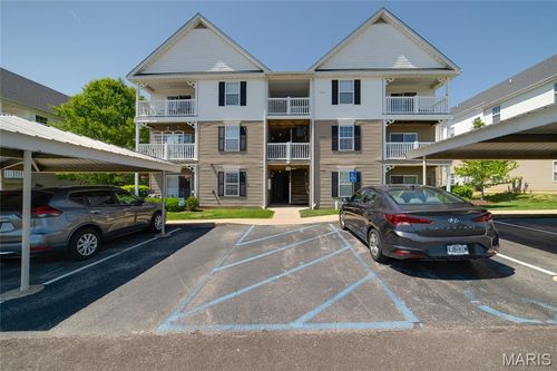1b-4101 Spring River Dr, O Fallon, MO, 63368-7429 | Card Image