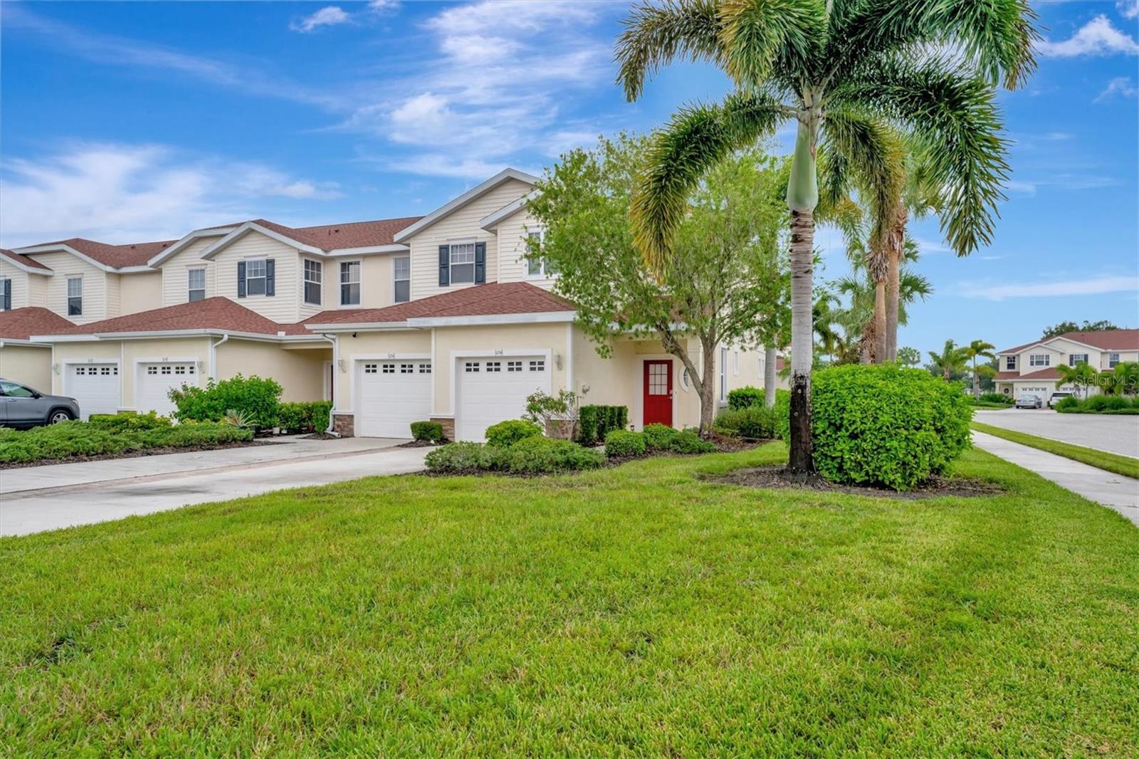 Jonah Dr, North Port, FL 34289