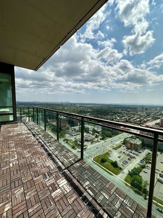 PH03 - 3515 Kariya Dr, Condo with 3 bedrooms, 2 bathrooms and 2 parking in Mississauga ON | Image 26