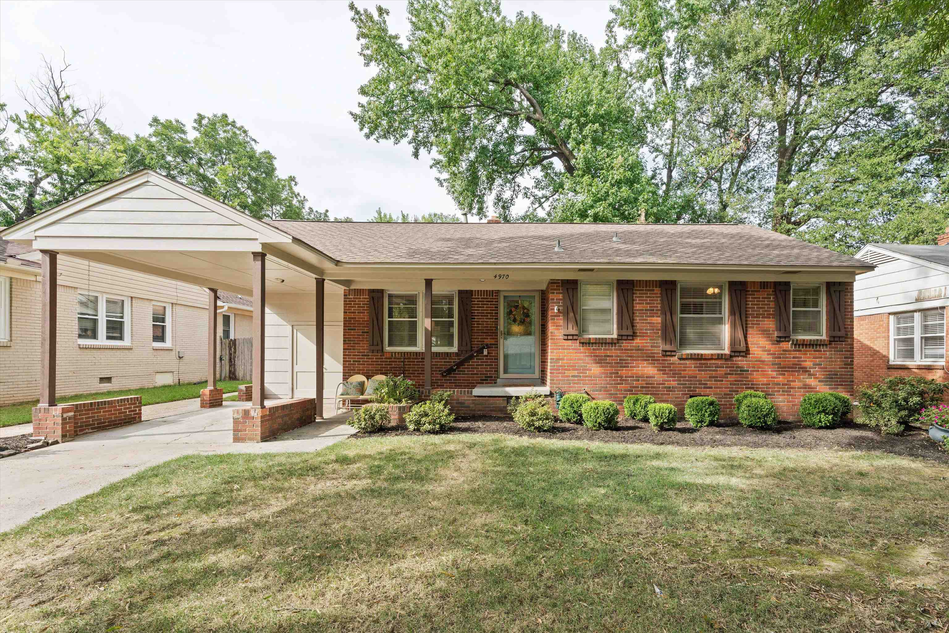 Flamingo Rd, Memphis, TN 38117