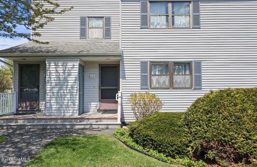 2-3 Rolling Hls, Lenox, MA, 01240 | Card Image