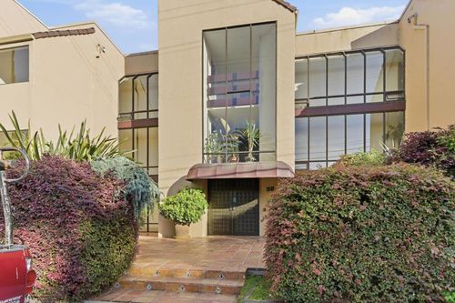 4-58 E Poplar Ave, San Mateo, CA, 94401-2461 | Card Image