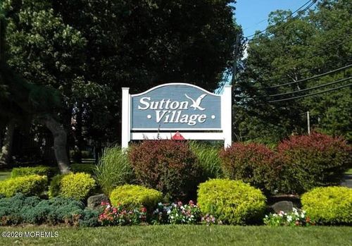 27 Sutton Dr, Brick, NJ, 08724-1449 | Card Image