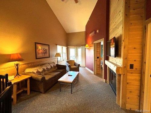 319-5900 Water Rd, Rothbury, MI, 49452-7939 | Card Image