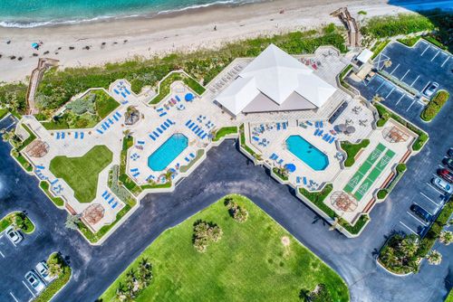 apt-8-5550 N Ocean Dr, Riviera Beach, FL, 33404-2513 | Card Image