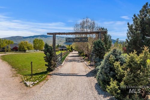 9415 N Highway 52, Horseshoe Bend, ID, 83629-5000 | Card Image