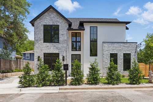 2304 W 8th St, Austin, TX, 78703-4319 | Card Image