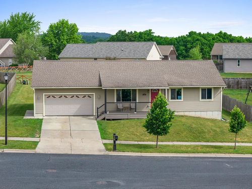 38 Dessa Rain Drive, Reedsburg, WI, 53959 | Card Image