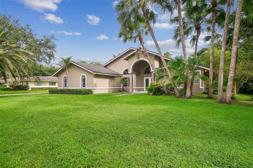 14591 Sw 23rd St, Davie, FL, 33325-4954 | Card Image