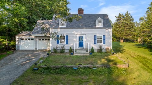 276 Highland Ave, Norwalk, CT, 06854-4028 | Card Image